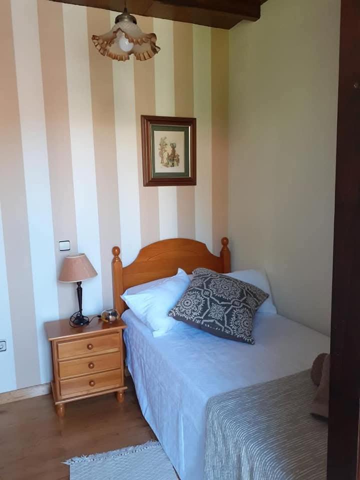Villa La Casina De Santulaya à Cangas De Narcea Extérieur photo