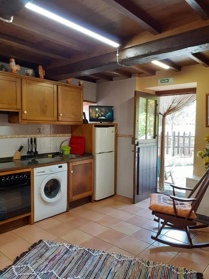 Villa La Casina De Santulaya à Cangas De Narcea Extérieur photo
